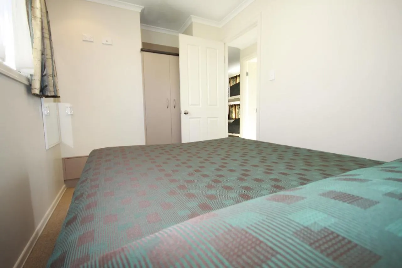 Brisbane Gateway Resort Rochedale 4*,